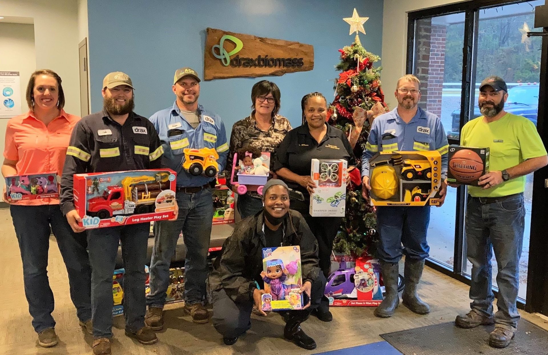 Drax donates to Christmas toy drives in Mississippi and Alabama Drax Global